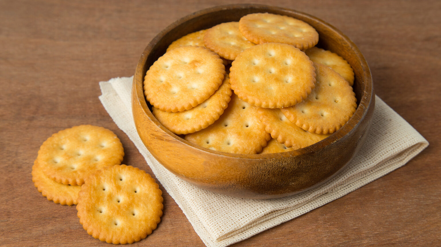 Are Ritz Crackers Healthy? Bodybuilding Universe
